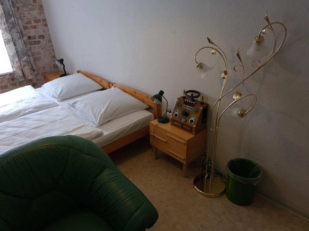 Altstadthotel Zum Goldenen Anker Lübeck Extérieur photo