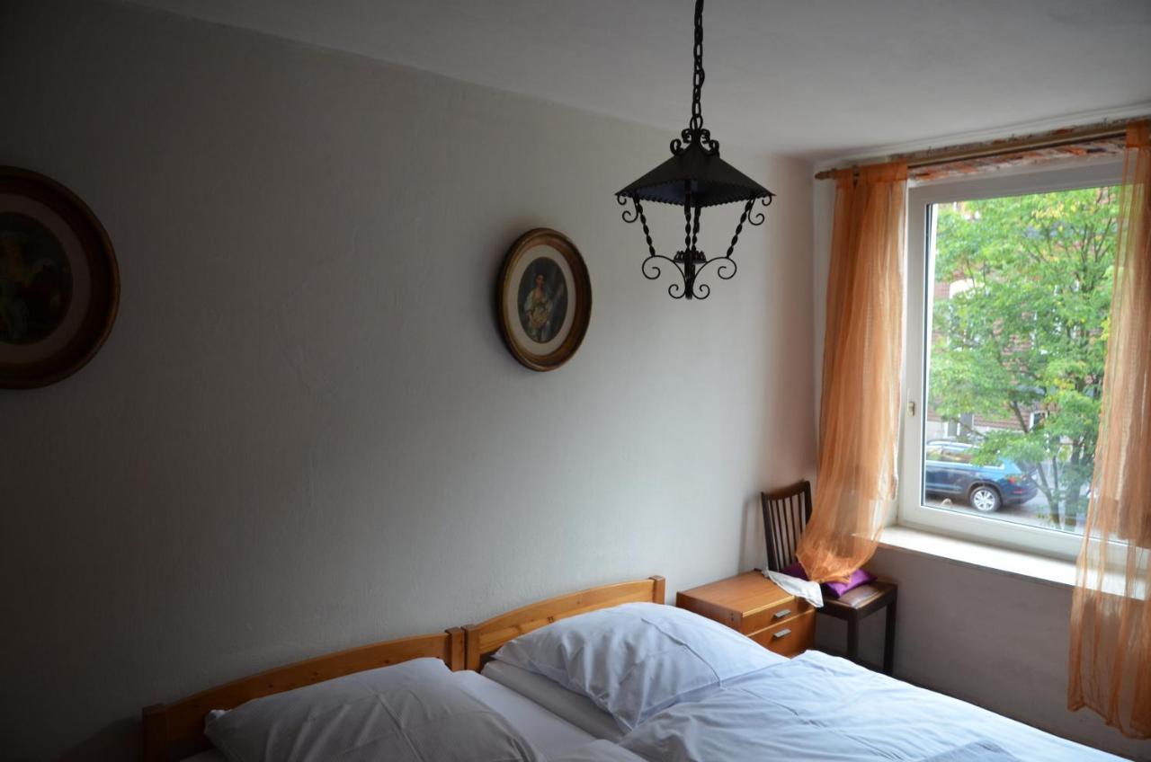 Altstadthotel Zum Goldenen Anker Lübeck Extérieur photo